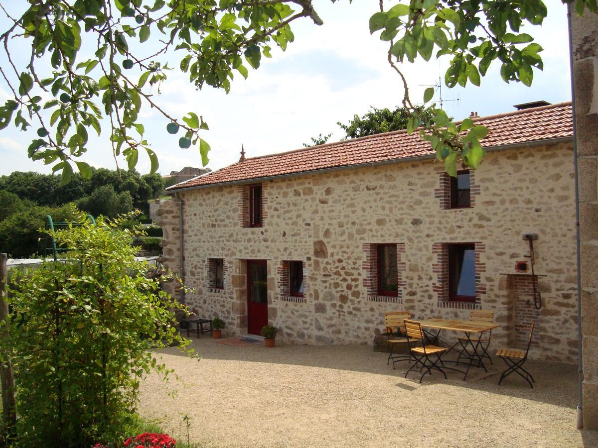 Demeure Du Castel Les Châtelliers-Châteaumur Exterior foto